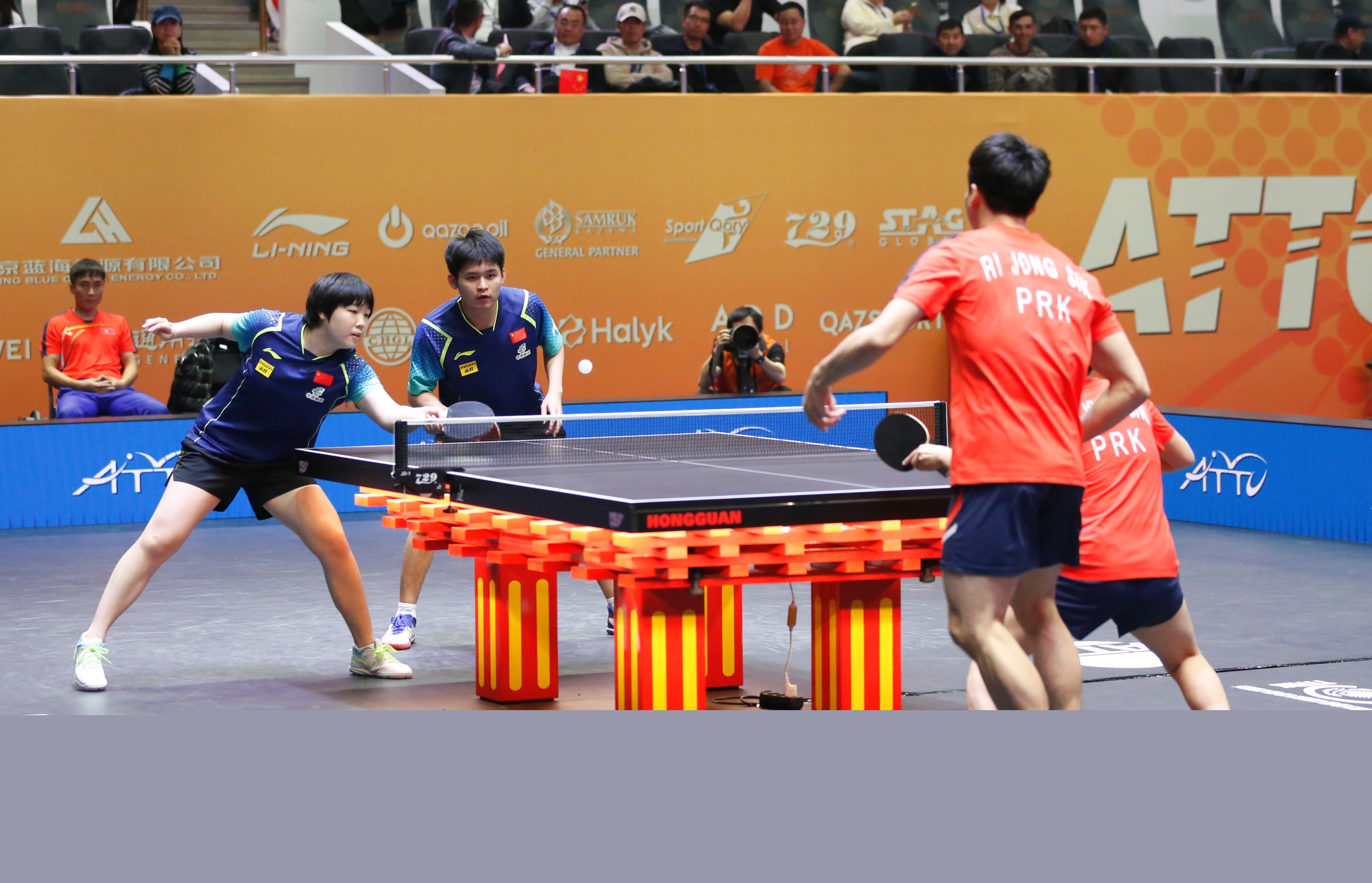 受到足球世 受到足球世