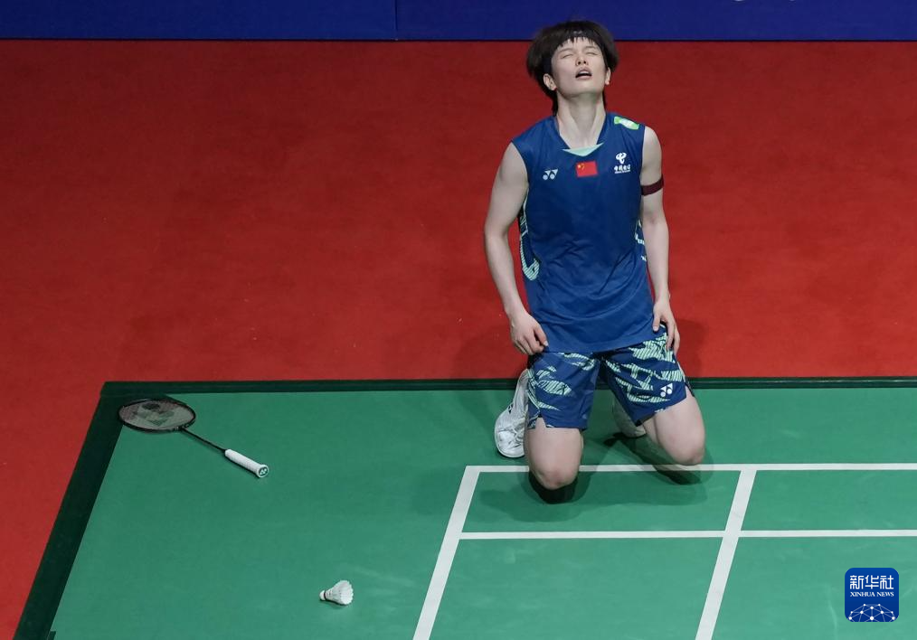 更是风格碰 更是风格碰